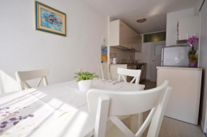 Отель Apartment Maria  Омиш